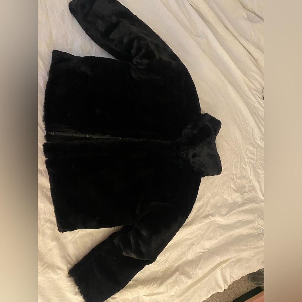 Express Reversible Faux fur jacket